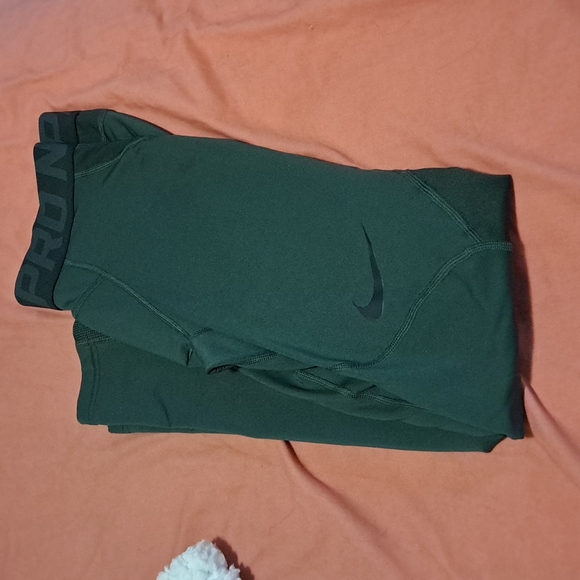 Nike Pants - NIKE PRO YOGA SIZE MEDIUM